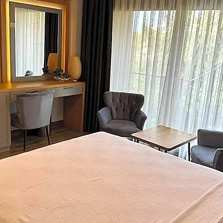 Hotell The Rest Port Argento 4*