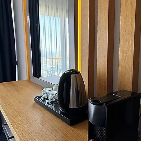 Hotel The Rest Port Argento 4*