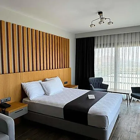 Hotell The Rest Port Argento Giris
