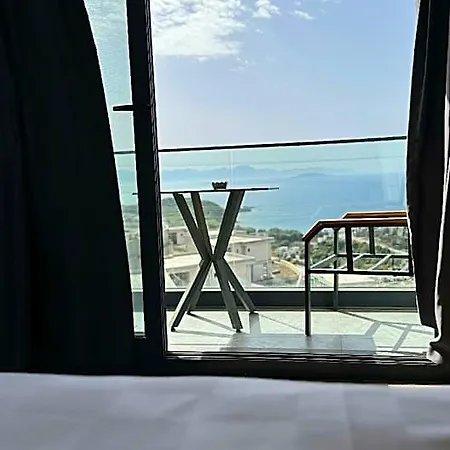 Hotel The Rest Port Argento Giris