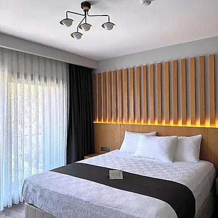 Hotel The Rest Port Argento 4*