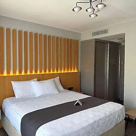 The Rest Port Argento Hotel Giris